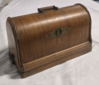 Vintage | Singer Fiddle base Hand crank Sewing Machine W/ Wooden Case