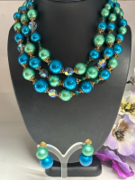 Richelieu 3 Strand Pearl & Crystal Necklace Matching Earrings