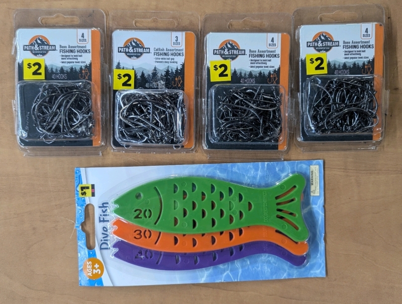 New: Fish Related Lot - Assorted Bass and Catfish Hooks - Dive Fish