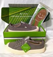 New CARIUMA OCA Low Mystic Grey Canvas Sneakers with Insoles (Men's Size 7.5, Ladies Size 9)