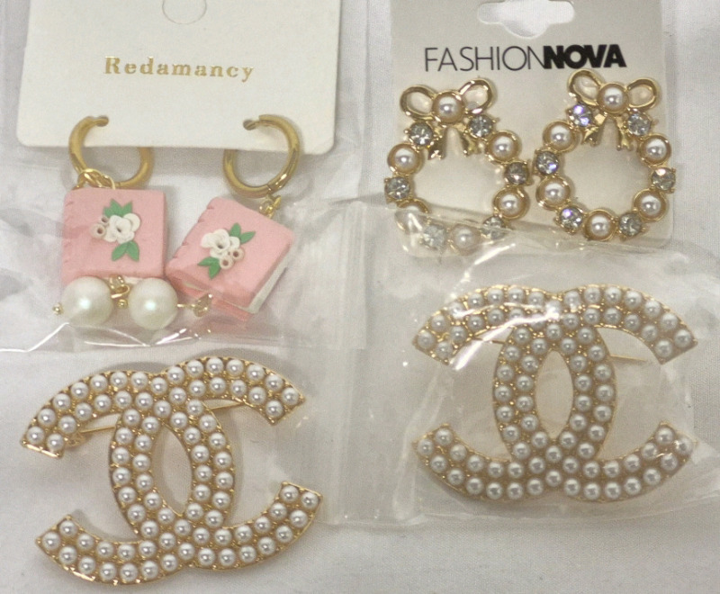 New Earrings & Brooches Lot