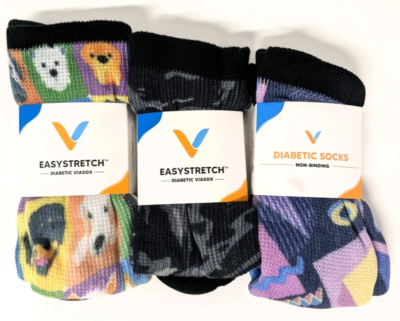 3 New Size XL VIASOX Non-Binding Diabetic Socks : Retro 80s, Dogs & Camo