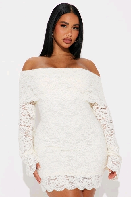New Size Large FASHION NOVA Aurelia Lace Mini Dress &bull; Ivory
