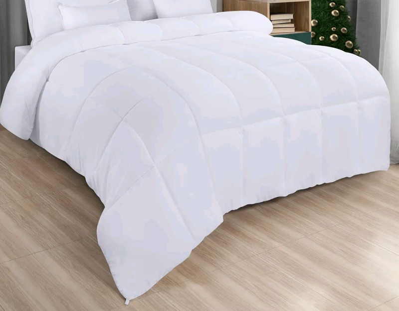 New King Size Utopia Bedding Ultra Soft Quilted Down Alternative Premium Comforter , White . Vacuum Sealed