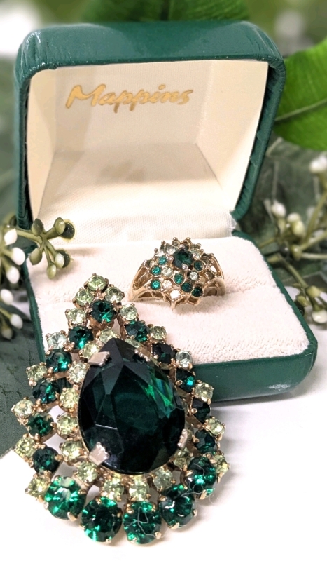 Gorgeous 14K G.E. ESPO Size 6 Ring with Eye-Catching Emerald Green Glass Teardrop Brooch with 2 Brightly Glowing Uranium Glass Rhinestones at Top