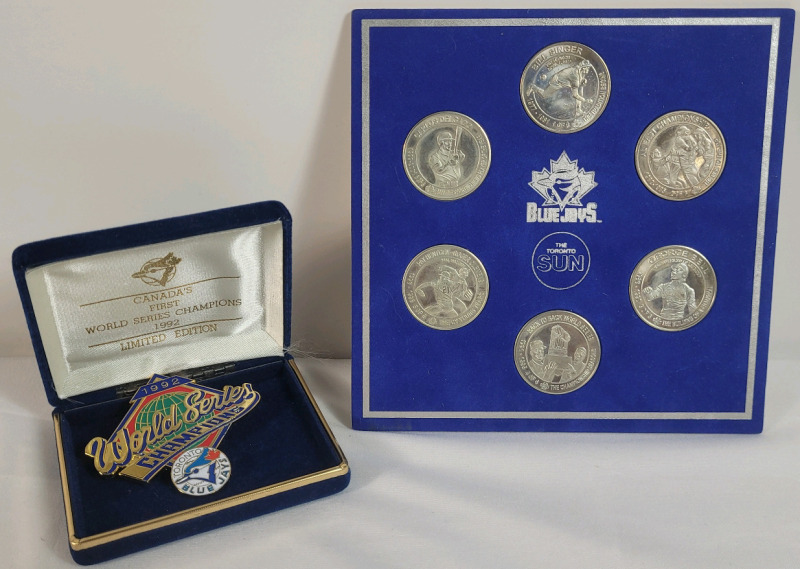 1992 Toronto Blue Jays 1st. World Series Champions Pin , #3218 & 2001 Toronto Blue Jays SGA 25th Year In MLB Anniversary Coin Set .