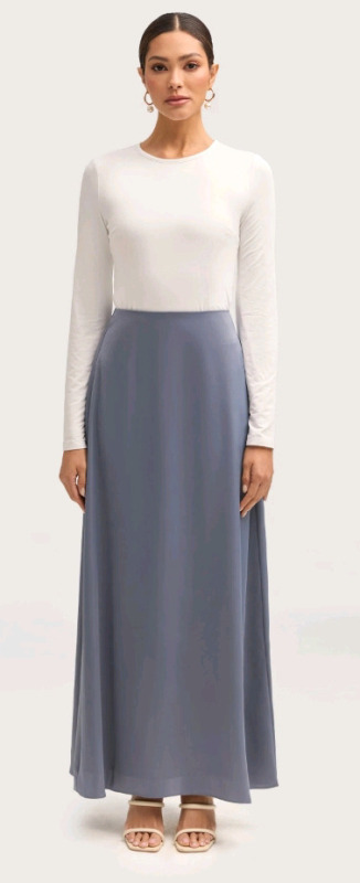 New Size XS / Regular (40.5) Veiled Essential Satin Maxi Skirt - Winter Blue * Retails $100+ *