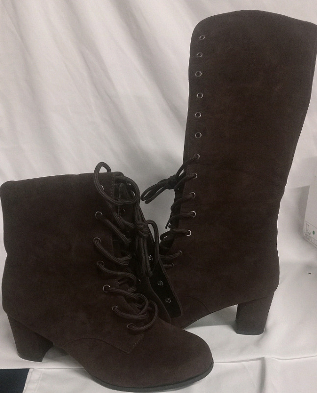 New | Women's Size 41 | Brown Calf Length Heel Boots