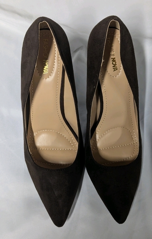 New Size 11 Women's High Heeled Shoe - Chocolate Colour