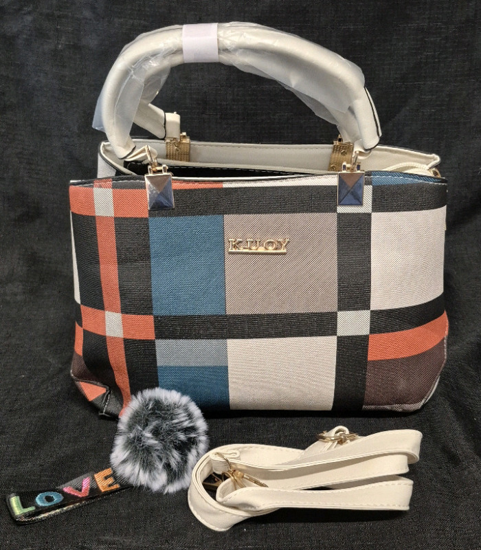 New Kuoy Handbag/Purse with Shoulder Strap 11" Wide & 8" Tall