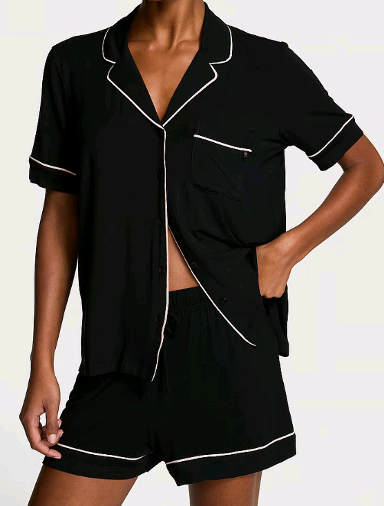 New | Women's Size XS | Victoria's Secret Short Pajama Set | Color: Black/Pink | Retails Over $75