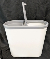 New Pop Top Garbage Can with Removable Lid. 12" x 12" by 5.5"