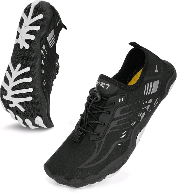 New size 41 GGYR Barefoot Shoes. 11" Soles.