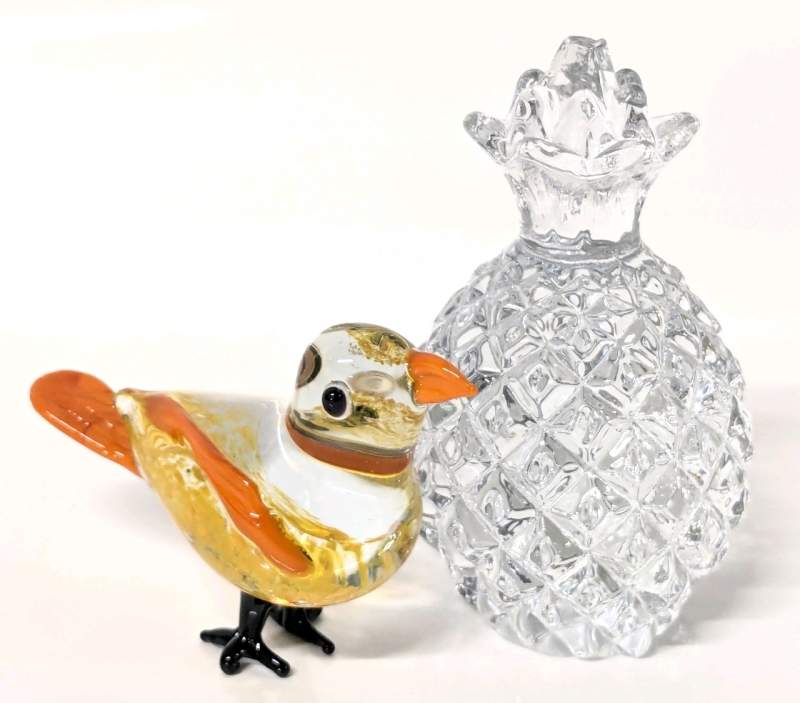 Adorable Vibrant Art Glass Bird Figure & 3.5" Tall Heavy Glass Pineapple Made in Taiwan