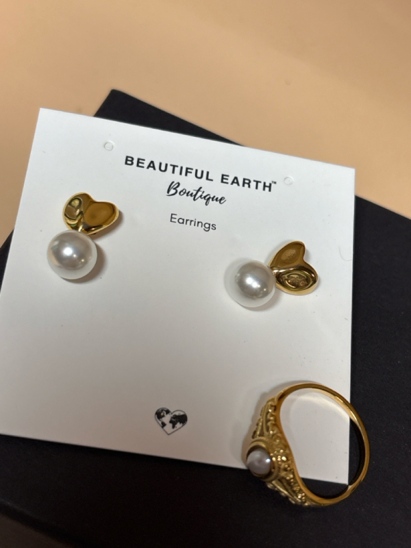 New 18K Plated Natural Fresh Water Pearl Ring Size 6.5 Heart & Pearl Pierced Earrings