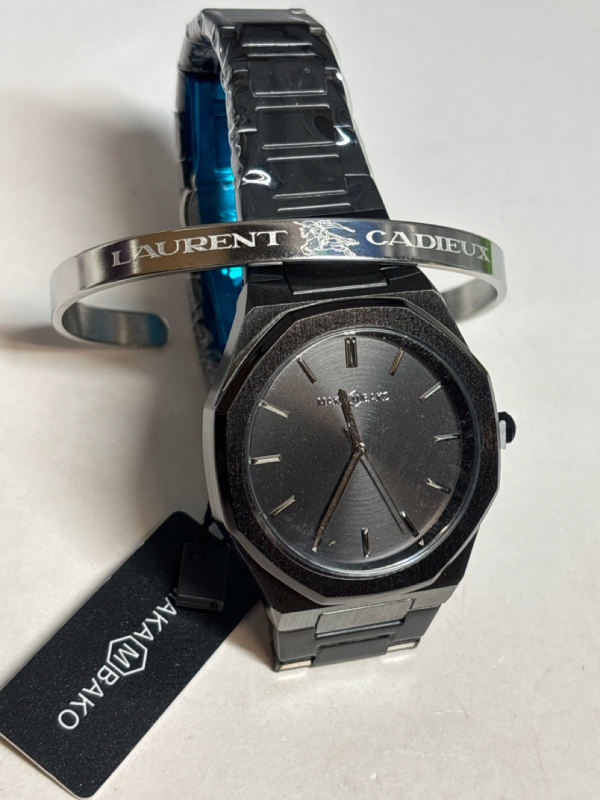 New MAKAMBAKO Watch Laurent Cadieux Bracelet Cuff
