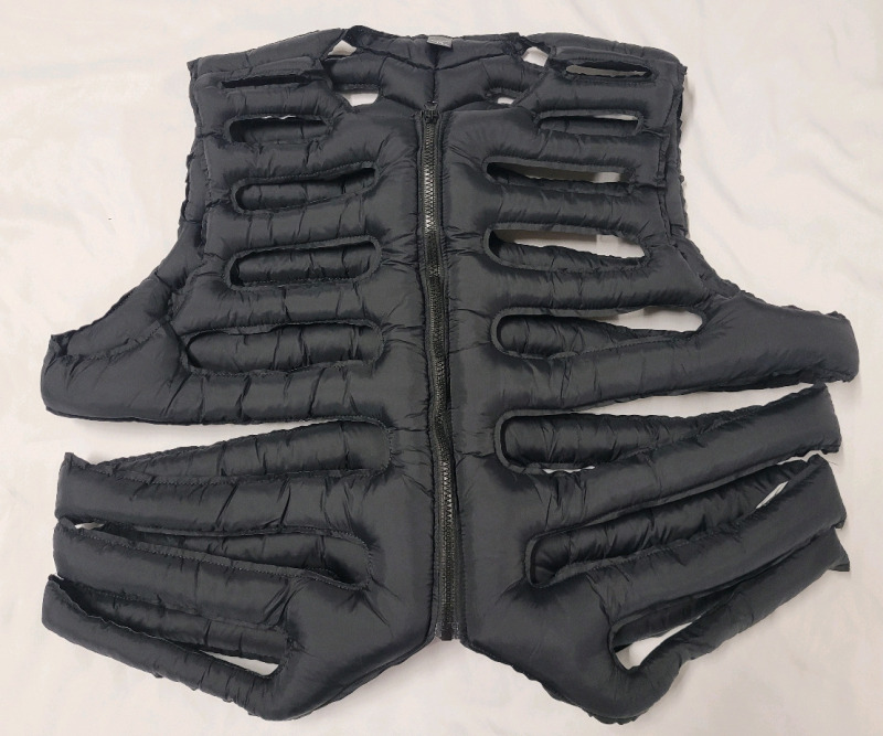 New - Manfinity Rib Cage Puffer Vest w/Zipper Front . Size XXL