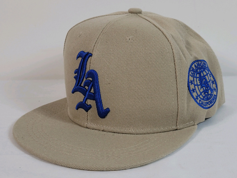 New - LA Los Angeles California Snap-Back Cap . One Size