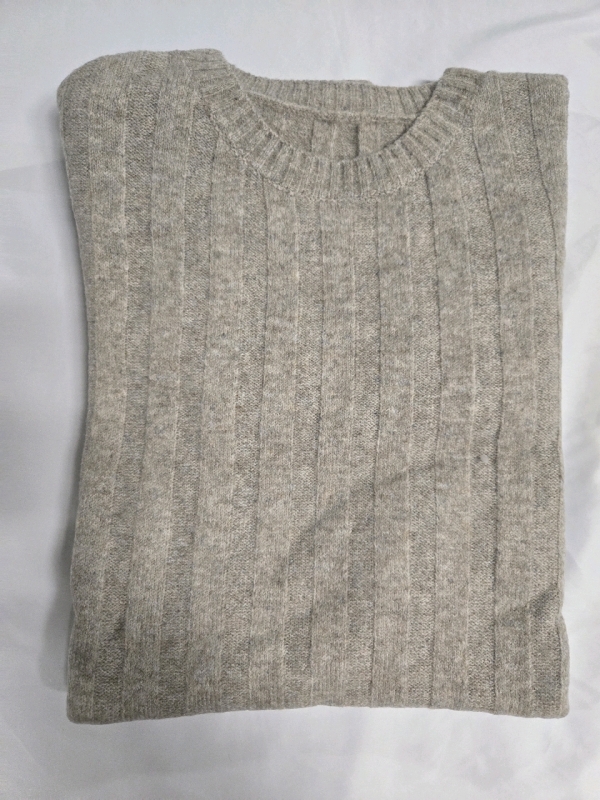 New | Oversized Woven Sweater Womens Size: L