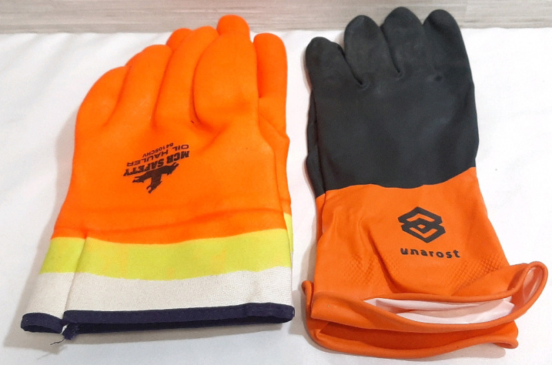 2 New Pairs of Safety Gloves, XL Sized