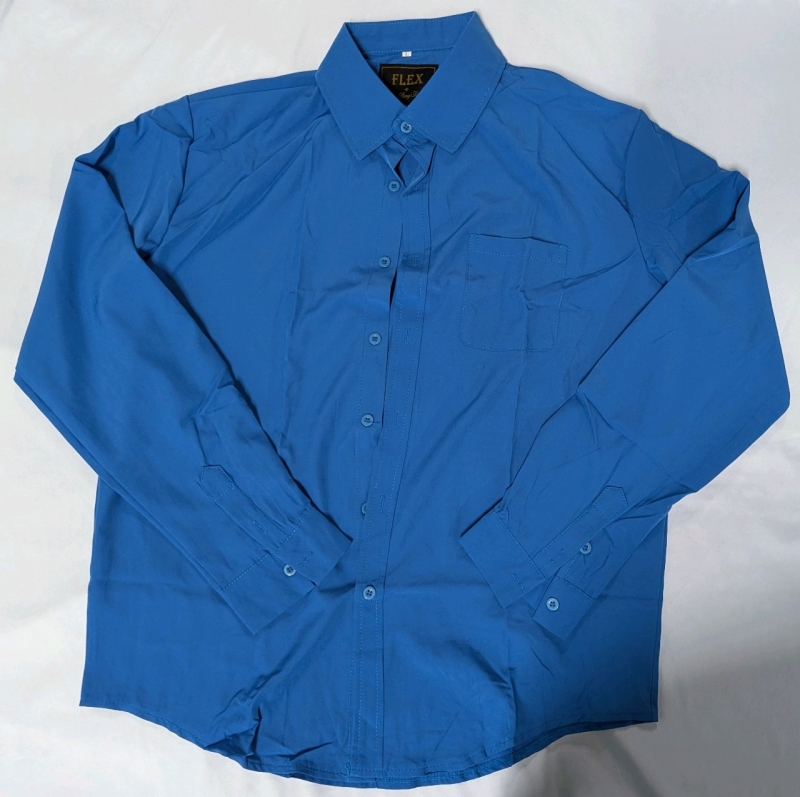 New Men's Large Flex Button Up Dress Shirt.