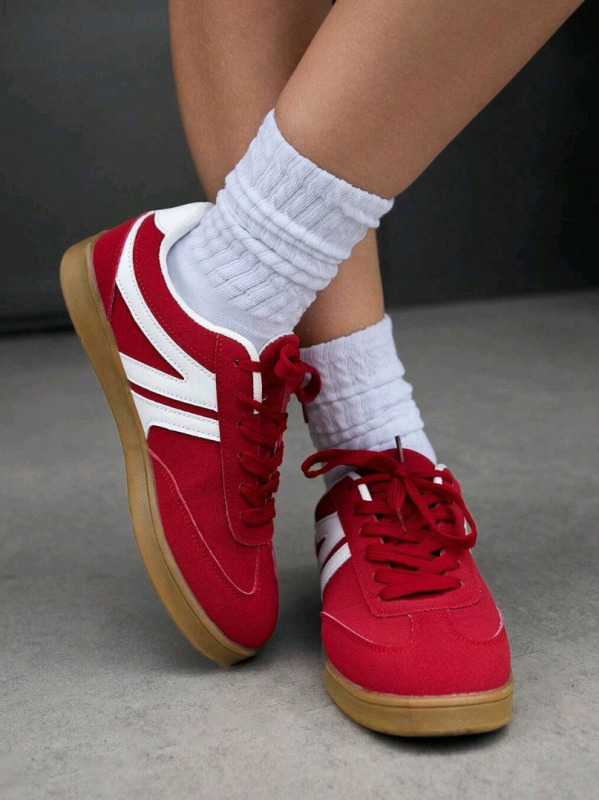 New sz 41 (US9.5) Cuccoo Women's Shoes