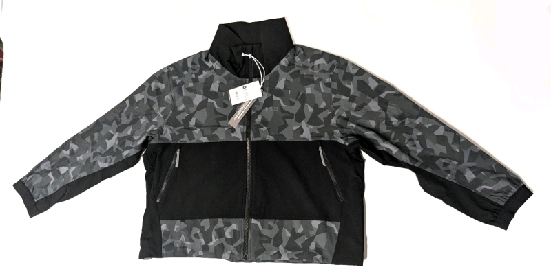 New Size Large FIGS Women's FREEX CraigHill Scrub Jacket • Camo • W23OW1019 • HBK 010 | Retails $188