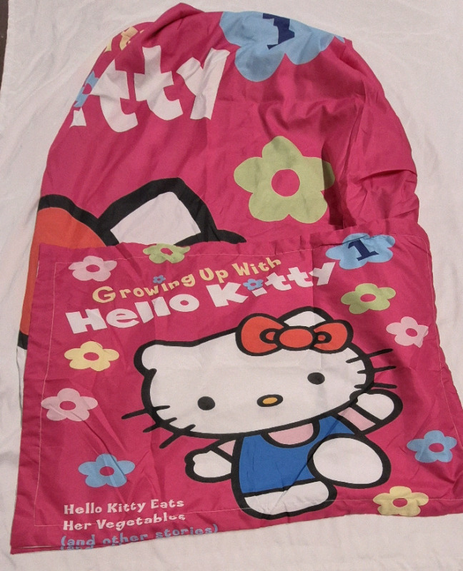 New sz Double/Full Hello Kitty Fitted Sheet with 2 Pillowcases