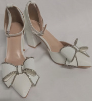 New | Women's Size 7 | 3" White Heels w/ Bedazzled Bow