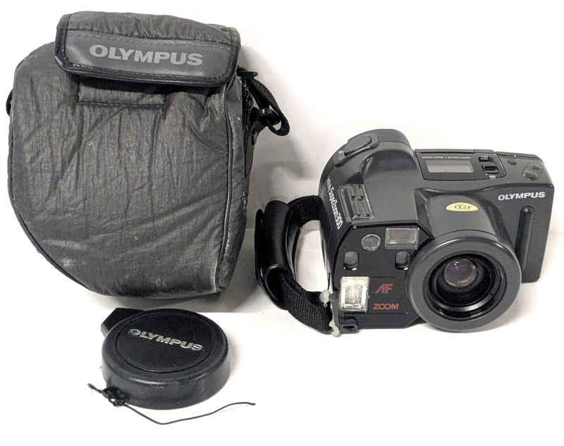 Vintage Olympus Infinity Superzoom 300 Film Camera &bull; Zoom 38-105mm &bull; with Case & Lens Cap