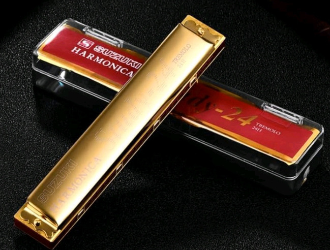 New | SUZUKI Harmonica Tremolo Study 24 - key of C# Golden color version