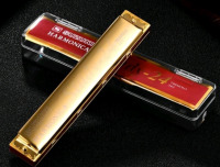 New | SUZUKI Harmonica Tremolo Study 24 - key of C# Golden color version