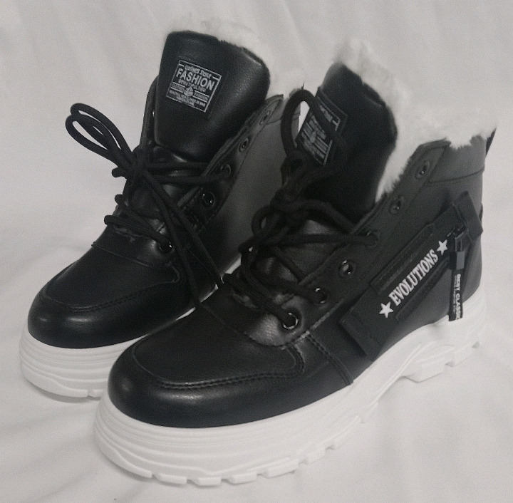 New | Women's Size 10-10&frac12; | Clothes Style Fashion: Evolution | Lined Winter Booties