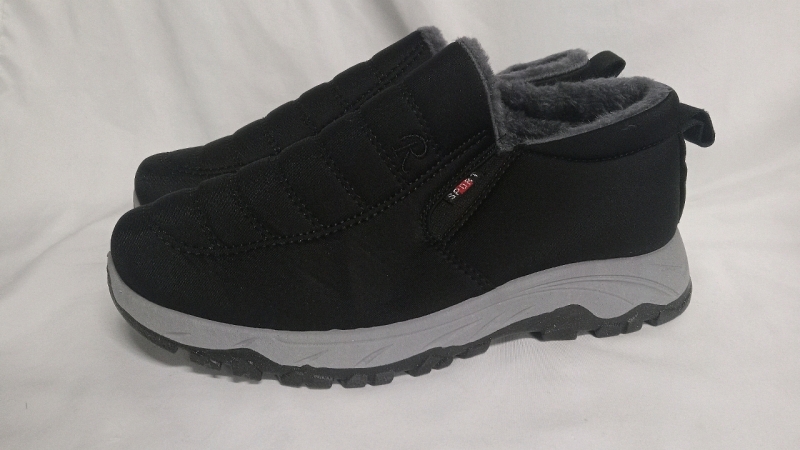 New | Women's Size 8 | Warm Hiking Shoes | Color: Black/Grey