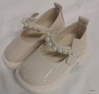 New | Child's Size 7 Dress Shoes w/ Pearlescent Beads & Bow