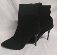 New | Women's Size 7 | Thigh High Black Boots w/ 4" Heel