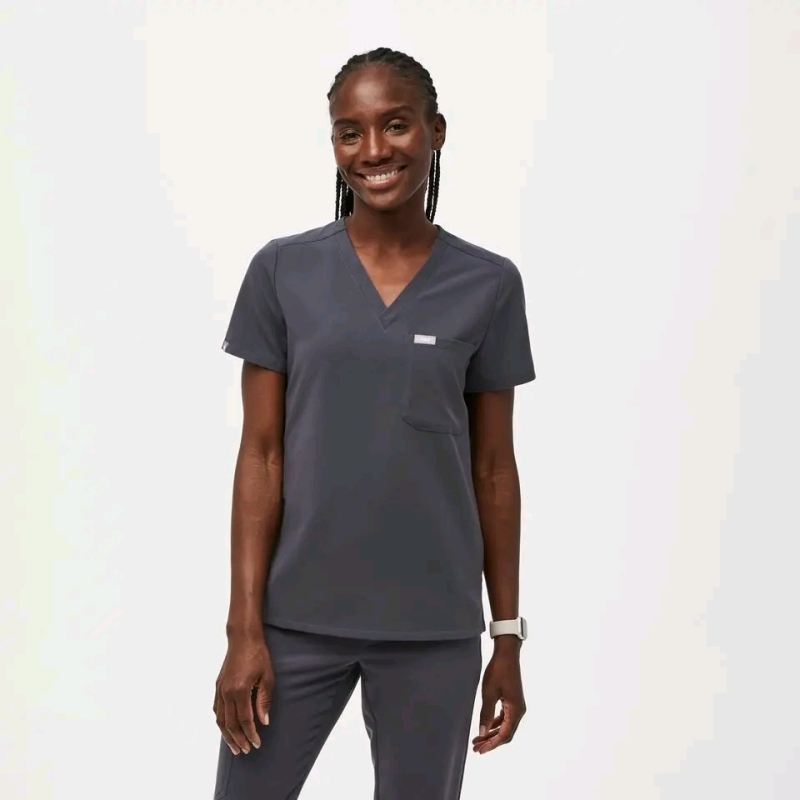 New Size SMALL FIGS Women's Catarina One Pocket Scrub Top Retails for $58 - Charcoal