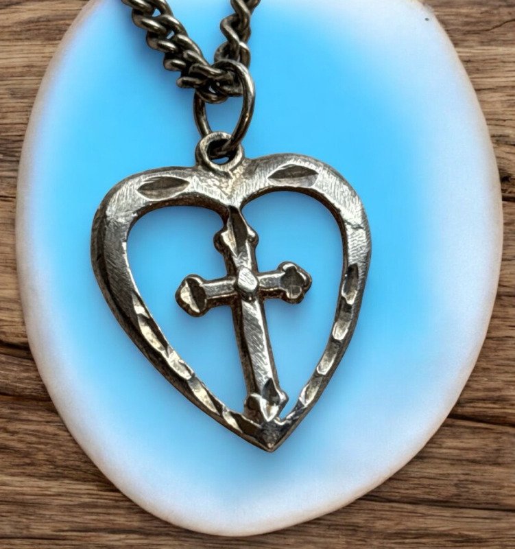 Sturdy 925 Sterling Braided Cuban Link Chain Italy & Etched Open Heart Centre Cross Pendant
