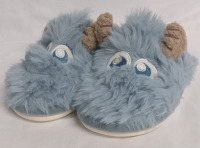 New | Women's Size 7 Fluffy Blue Monster Slippers