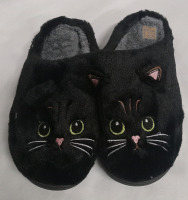 New | Women's Size 5 | Black Cat Slippers w/ Rubber Bottoms