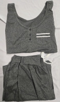New | 2 Pcs Workout Set Includes Tank Top & Sweat Pants Womens Size: XL