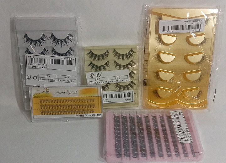 New | Women's Flase Lash Lot | Includes 15+ Pairs and 5 Types