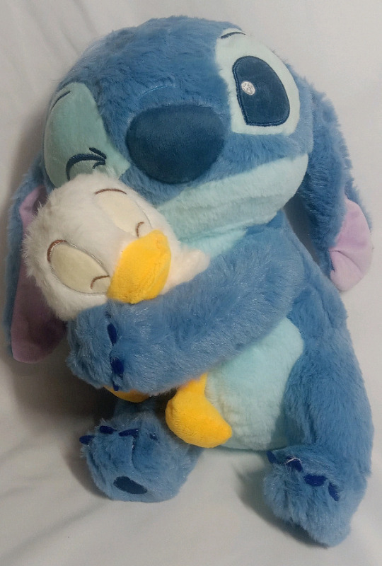 New | Stitch w/ Duckling | Measures 11"