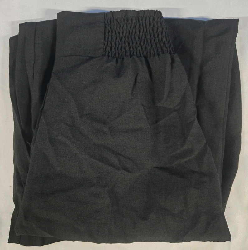 New | Womens Black Pants Wide Legged Size: XL