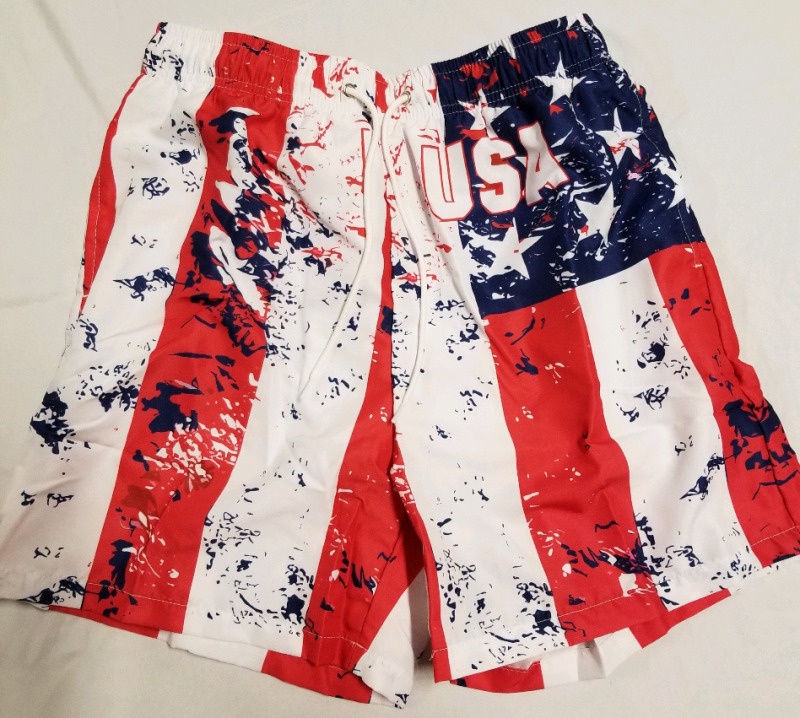 New Men's size medium swimming shorts USA pattern with draw string and mesh lining