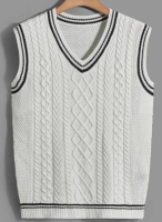 New XL Women's Cable Knit Vest.