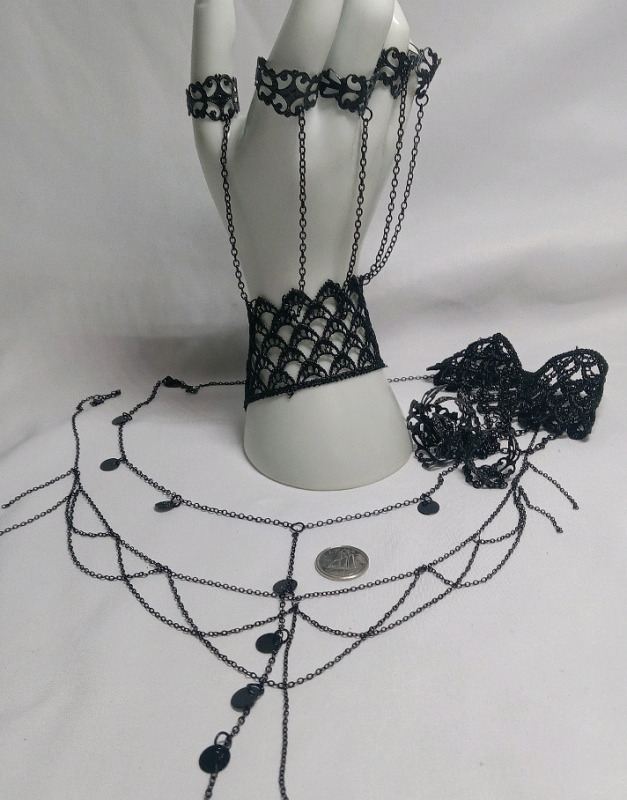 New | Women's Gothic Jewelry Set | Comes w/ 2 Necklaces and 2 Hand Jeweley Pieces | Laefest Otem Measures 18"