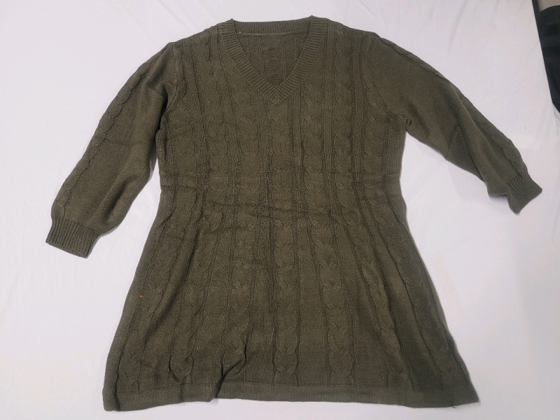 New - Sz. 2XL Women's Olive Green Knitted Cable Sweater Dress w/Half Sleeve Split Mini Dress . Measures 32" Long