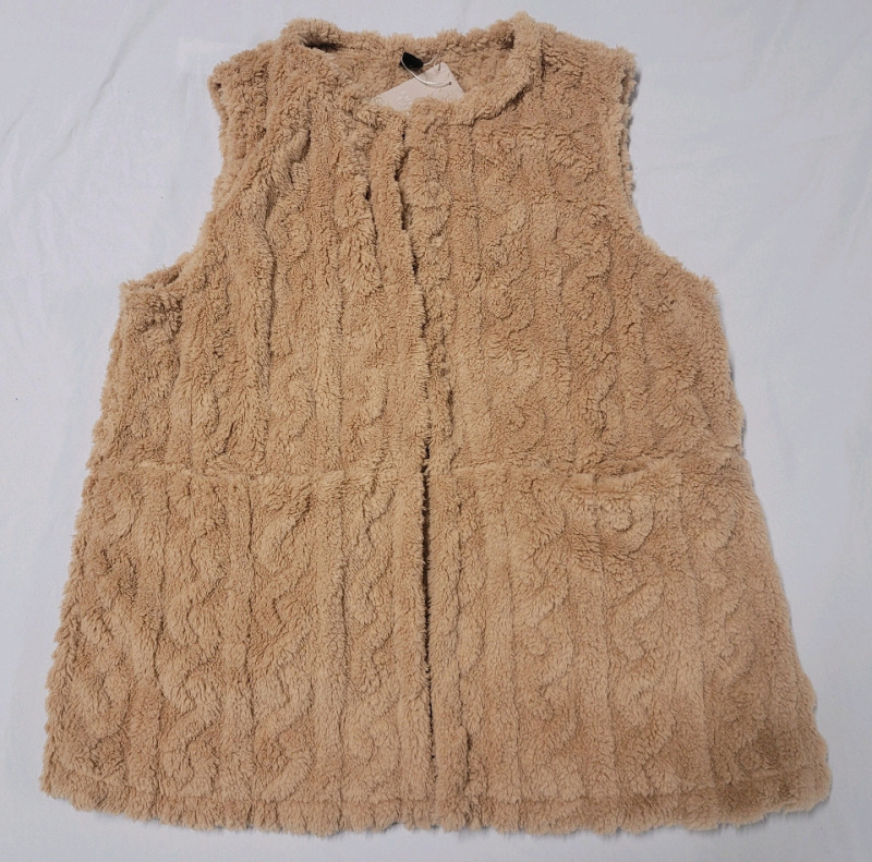 New - Sz. XL Ladies Emery Rose Sweater Vest w/Pockets .