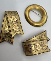 Bond Boyd Gold Filled Brooch Damascene 2 sweater / Shoe Clips